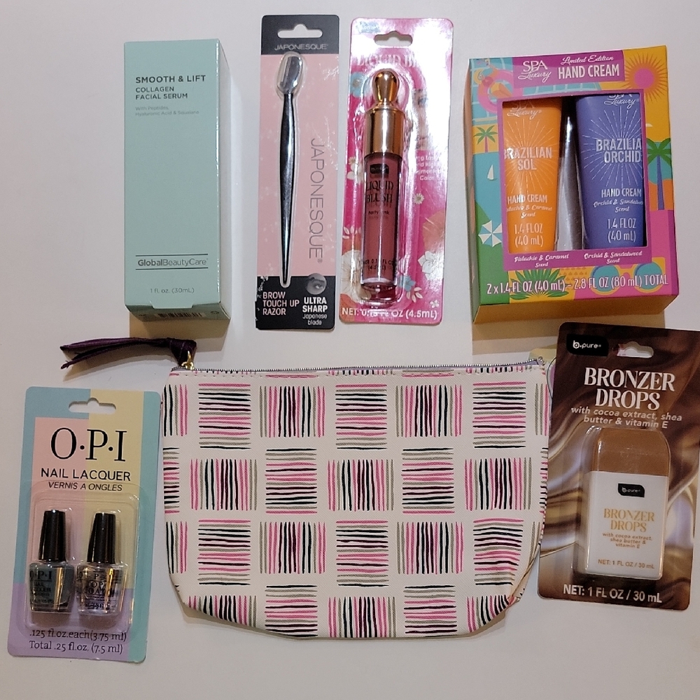 Easy Gift Giving Patterned Cosmetic Pouch with Beauty Products